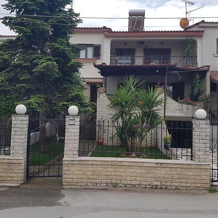 Fyllou Apartment Asprovalta Esterno foto