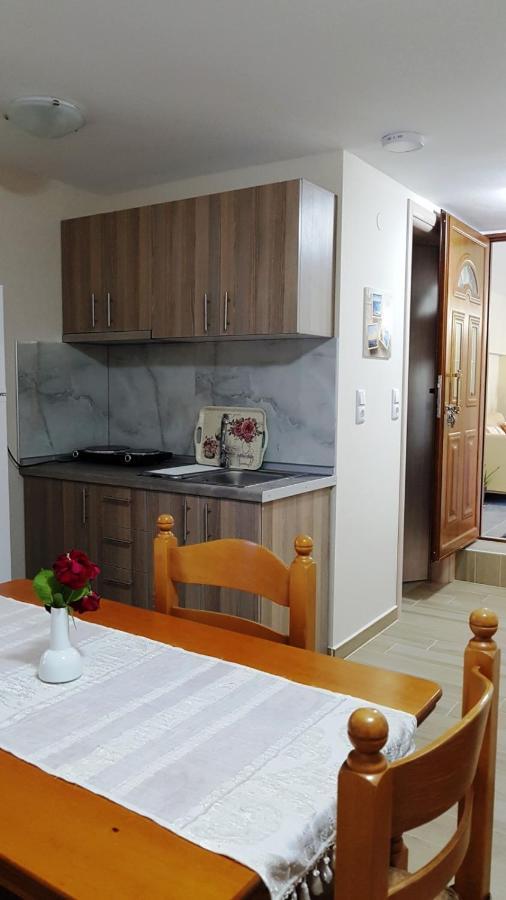 Fyllou Apartment Asprovalta Esterno foto