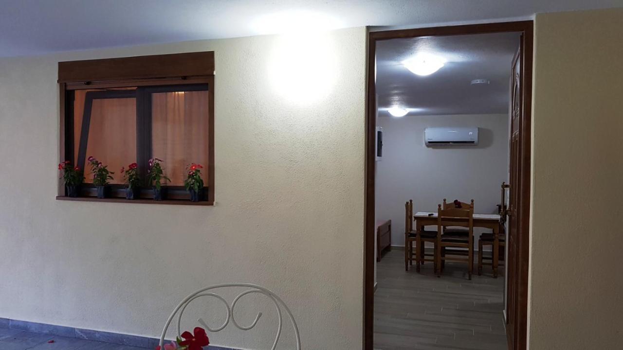 Fyllou Apartment Asprovalta Esterno foto
